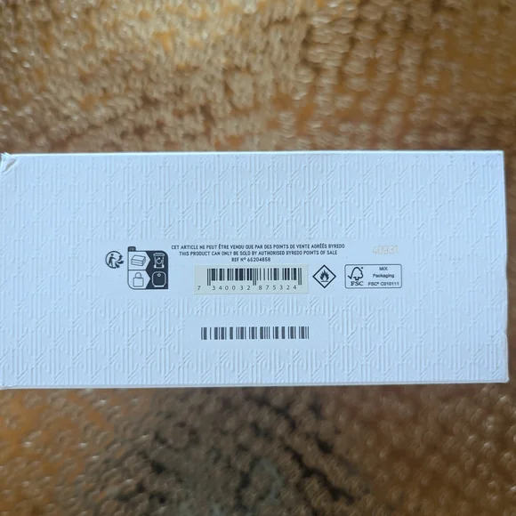 Byredo Mojave Ghost Eau de Parfum - Black and Clear - Picture 3 of 8